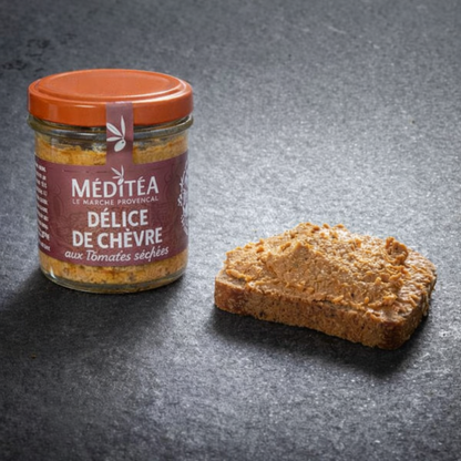 Ziegenkäsegenuss mit getrockneten Tomaten