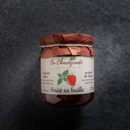 Confiture fraise au basilic